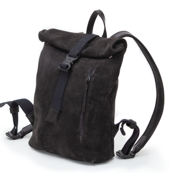 Kleiner Rolltop-Rucksack aus schwarzem Leder – Cinzia Rossi