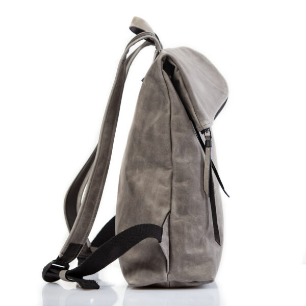 Mochila de piel gris piedra - Cinzia Rossi