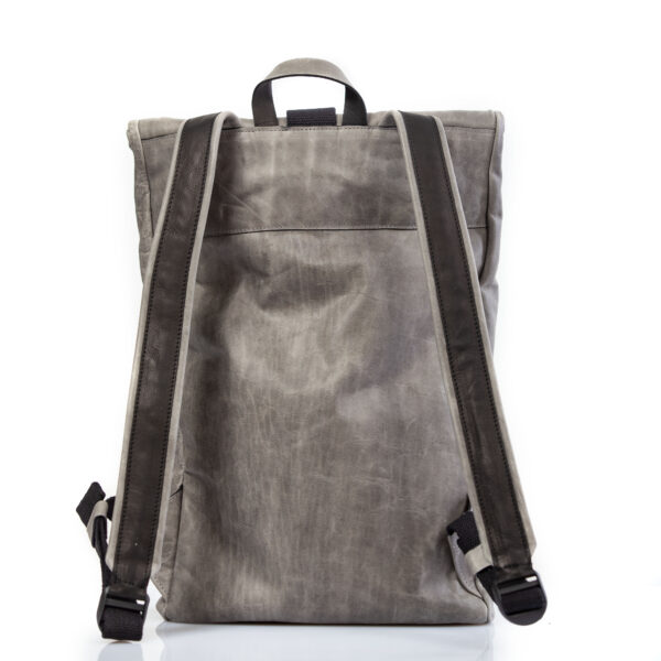 Roll-top backpack in stone gray leather - Cinzia Rossi