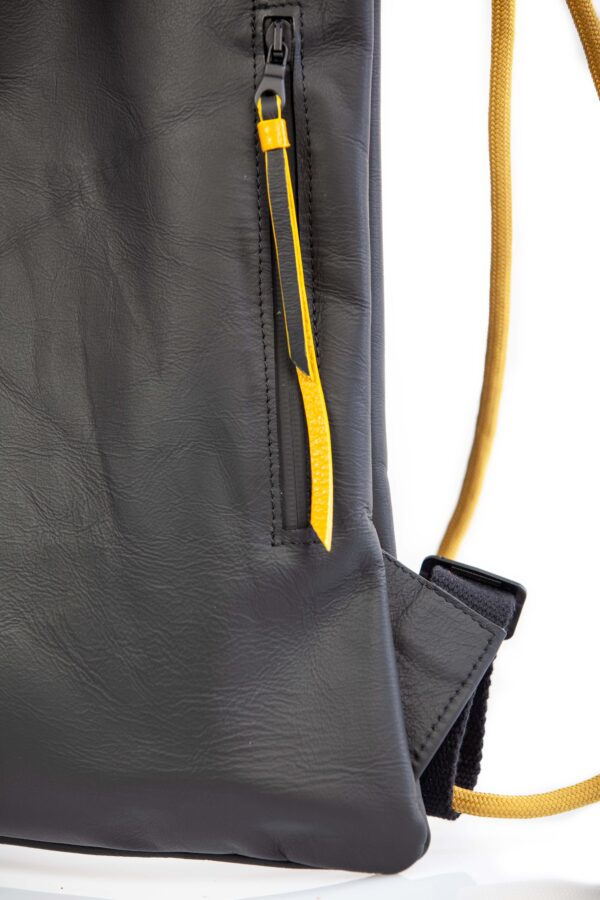 Black leather backpack with drawstring closure - Cinzia Rossi