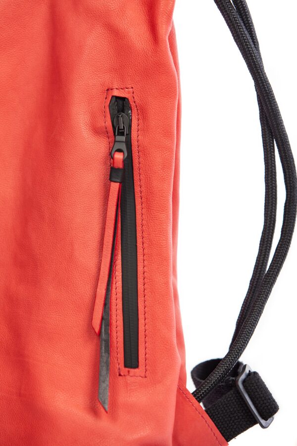 Lobster red leather backpack with drawstring closure - Cinzia Rossi